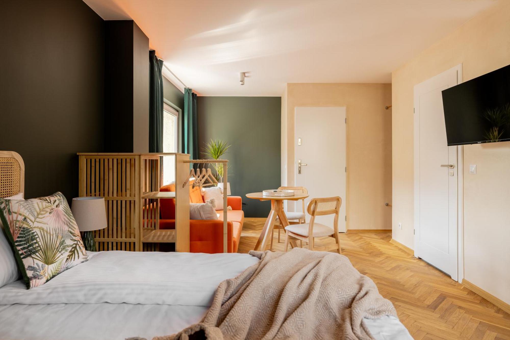 Four Seasons Old Town - Autumn Apartment Варшава Екстериор снимка