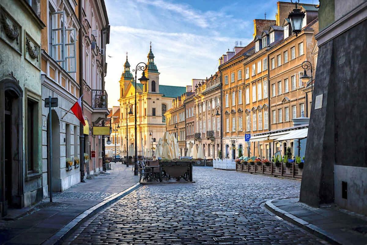 Four Seasons Old Town - Autumn Apartment Варшава Екстериор снимка